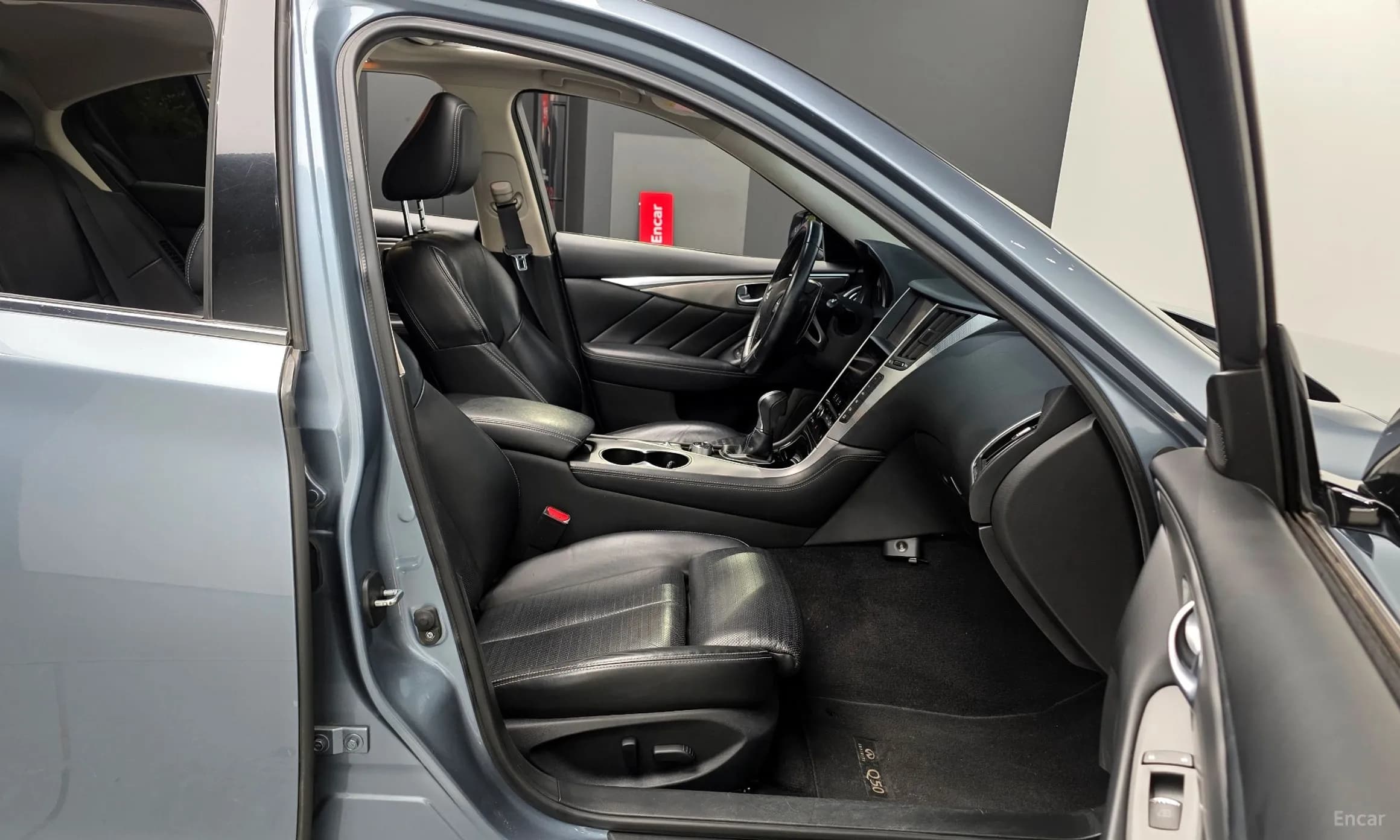 Q50