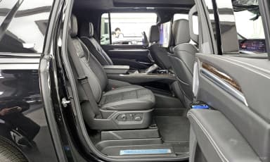 Escalade 5th Generation