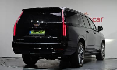 Escalade 5th Generation