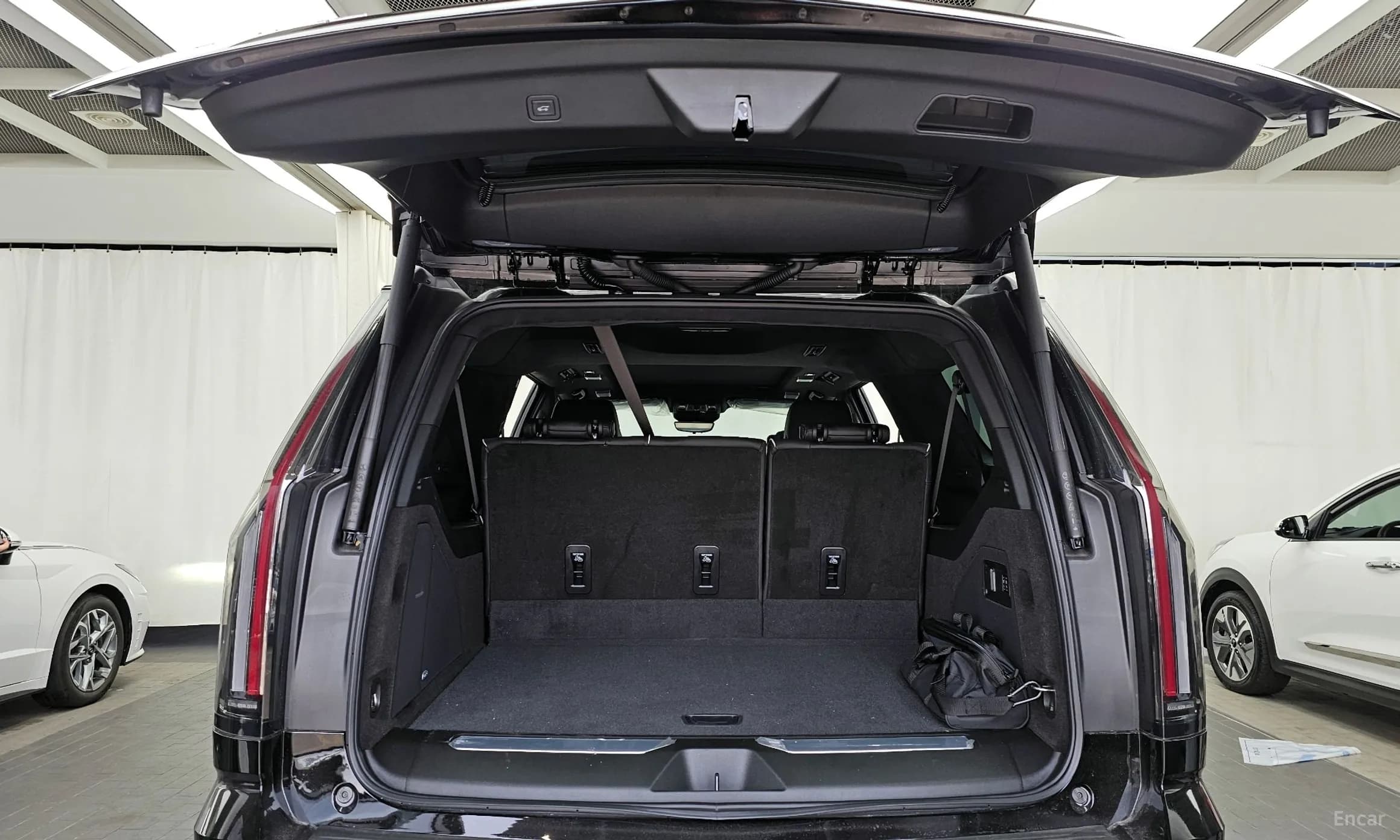 Escalade 5th Generation