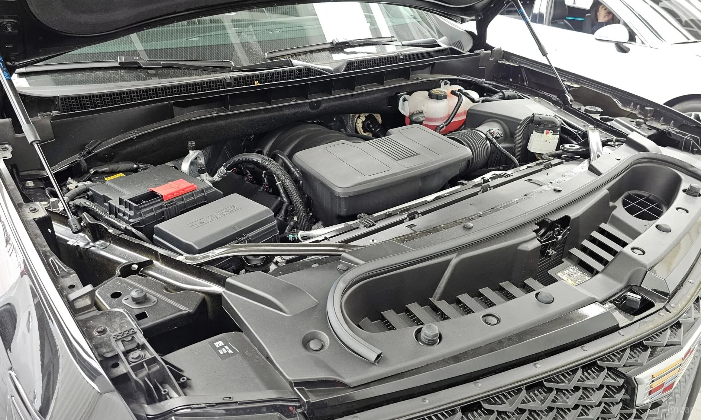 Escalade 5th Generation