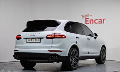 New Cayenne