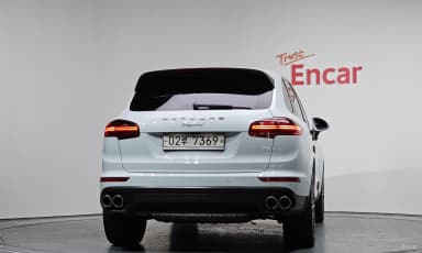 New Cayenne