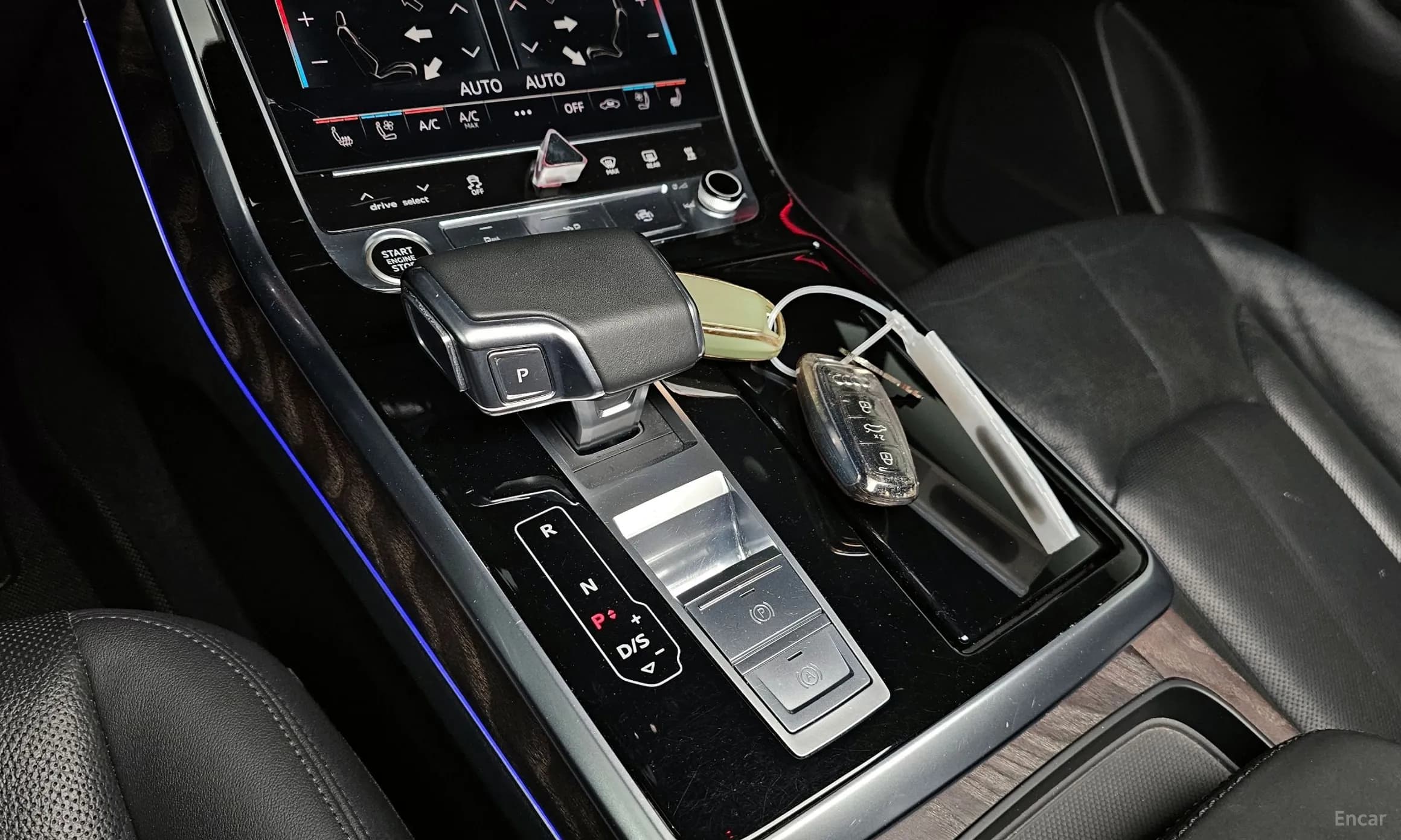 Q7 (4M)