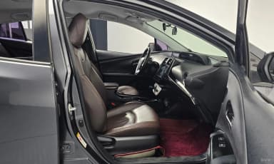 Prius 4th Generation