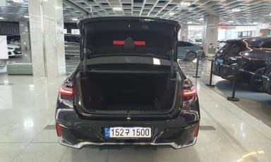 7 Series (G70)