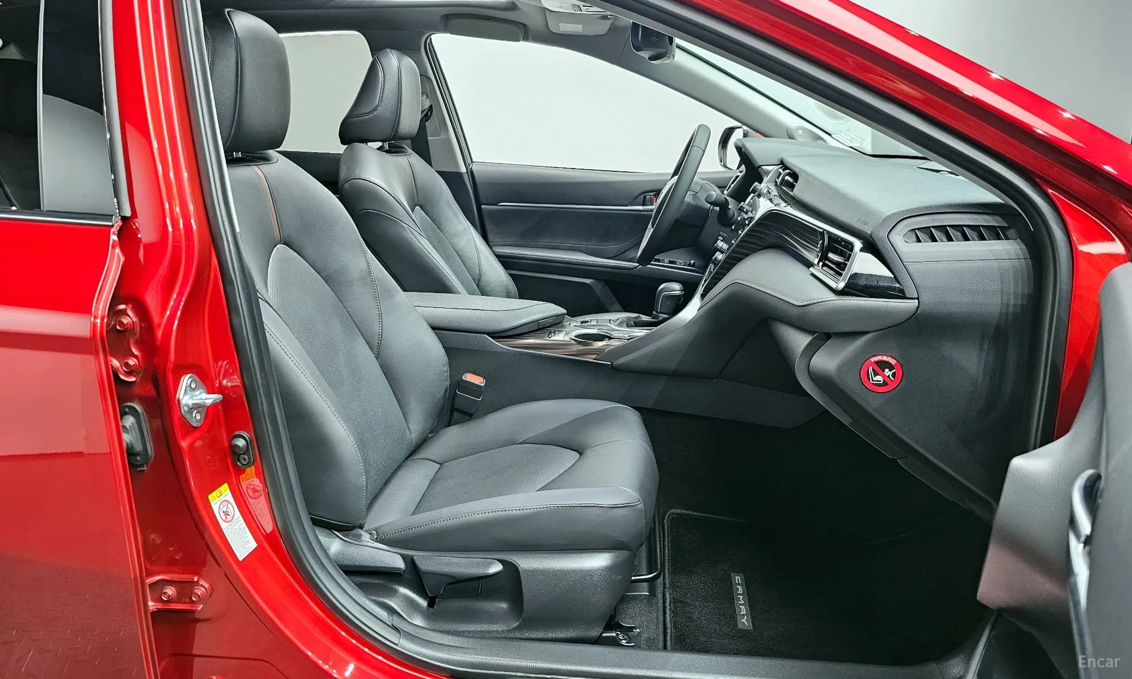 Camry (XV70)