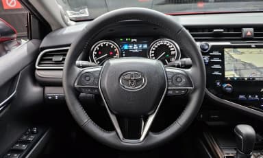Camry (XV70)