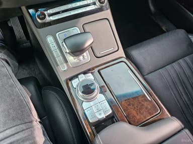 G90