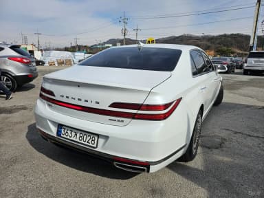 G90
