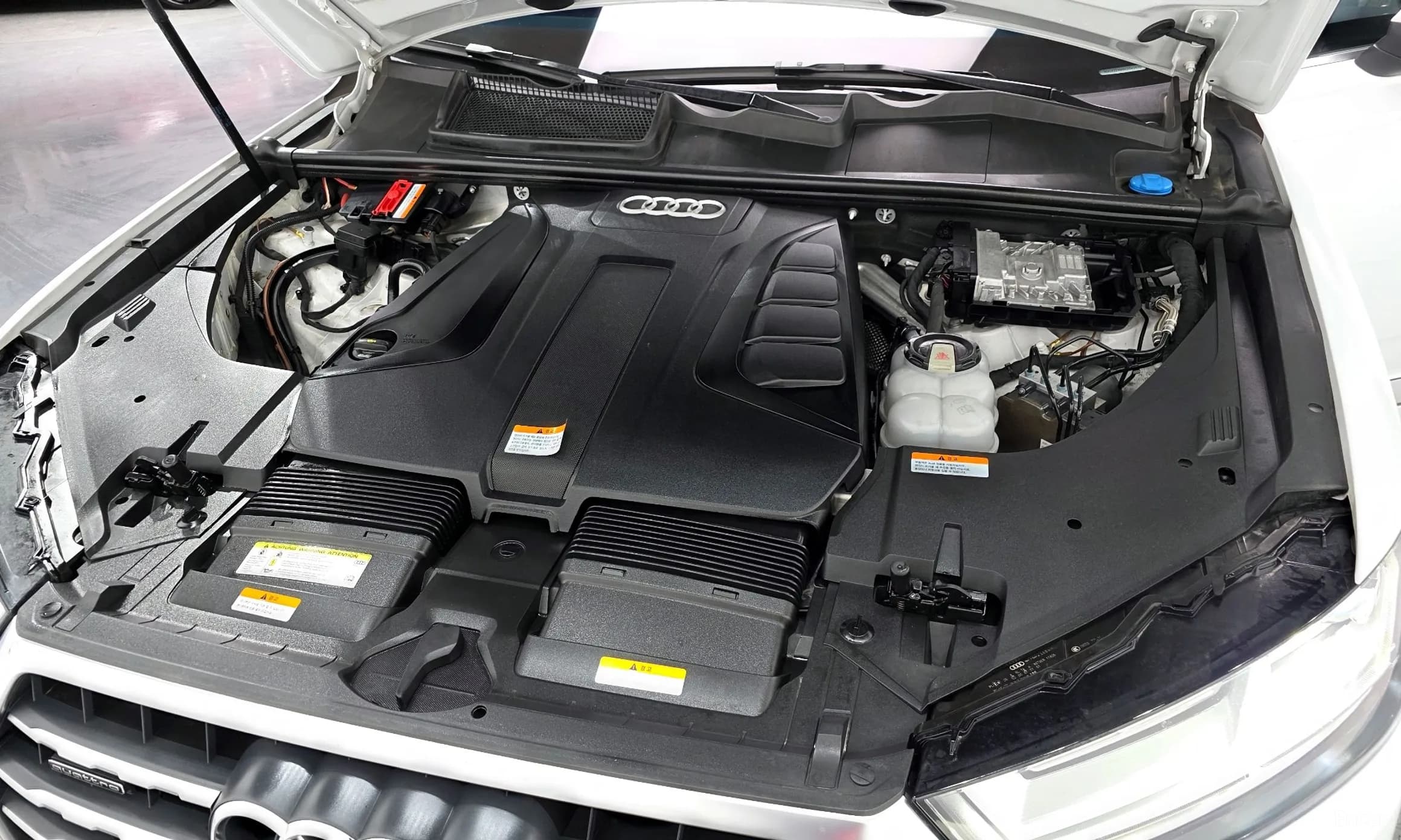 Q7 (4M)