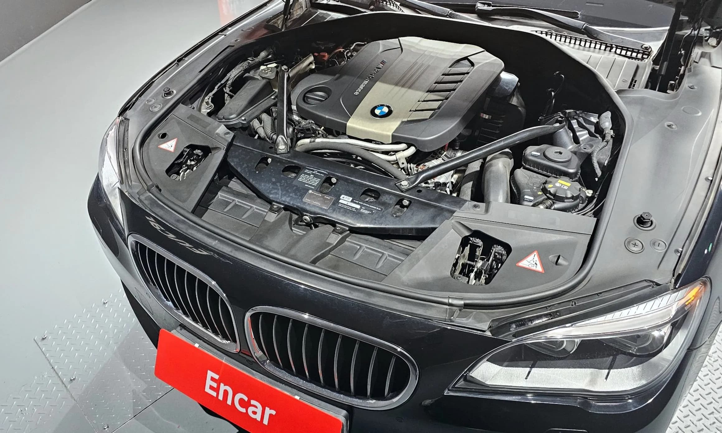 7 Series (F01)