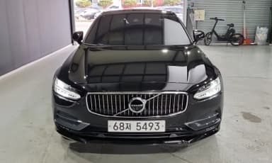 S90