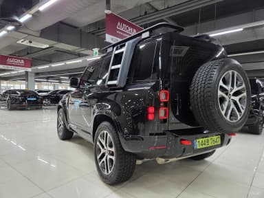 Defender (L663)