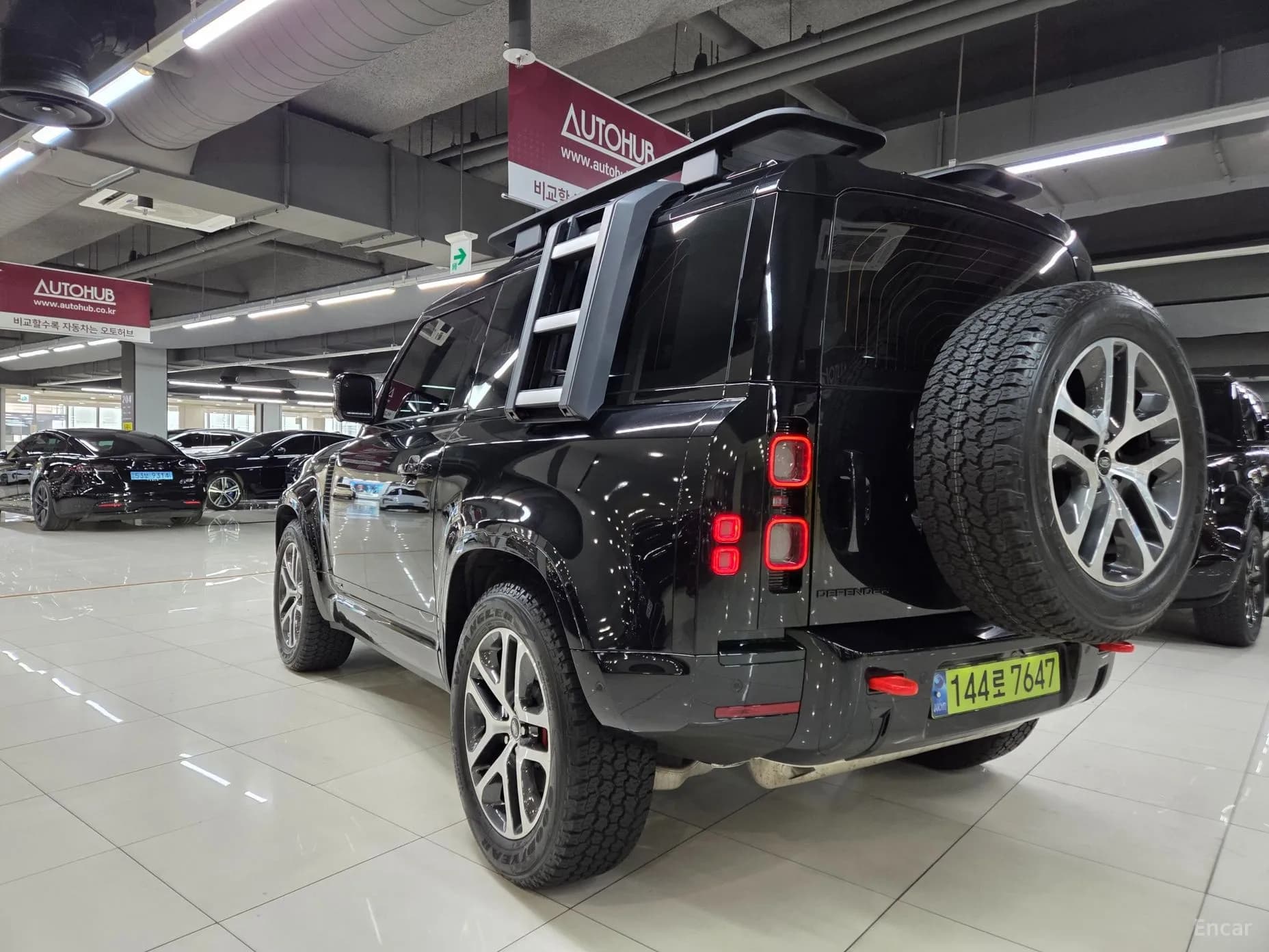 Defender (L663)