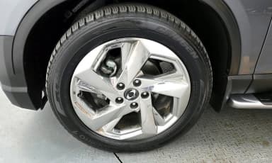 Rexton Sports Khan
