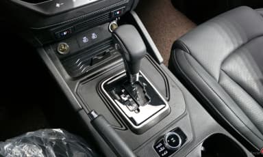 Rexton Sports Khan