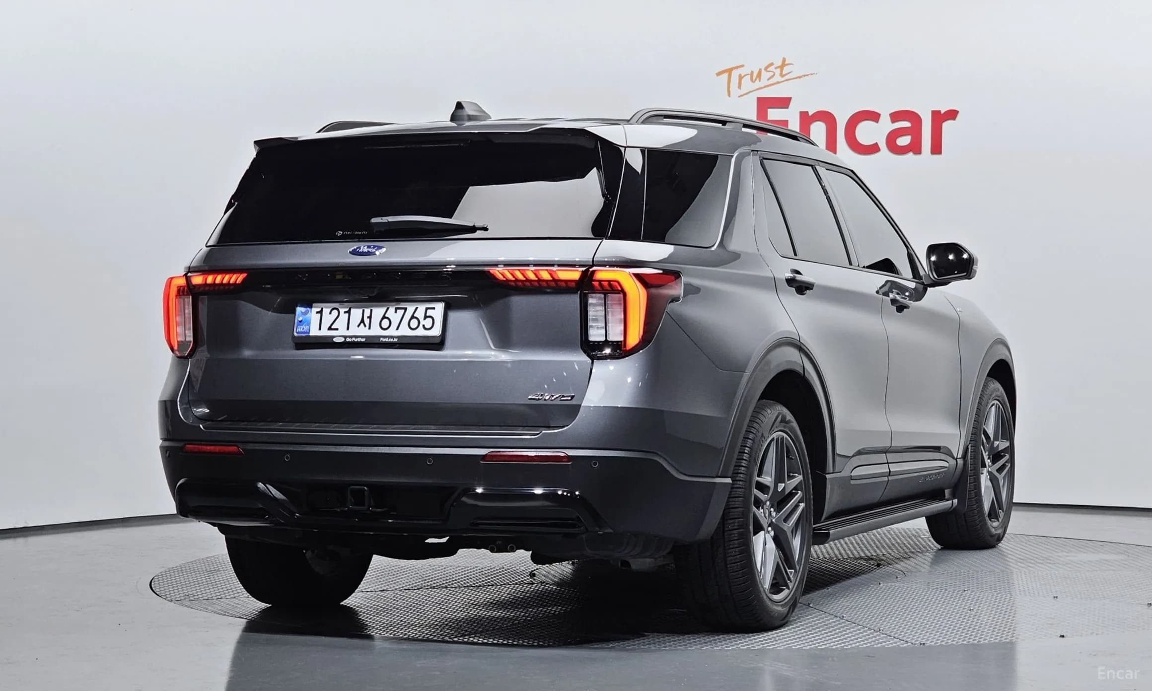 Explorer 6th Generation