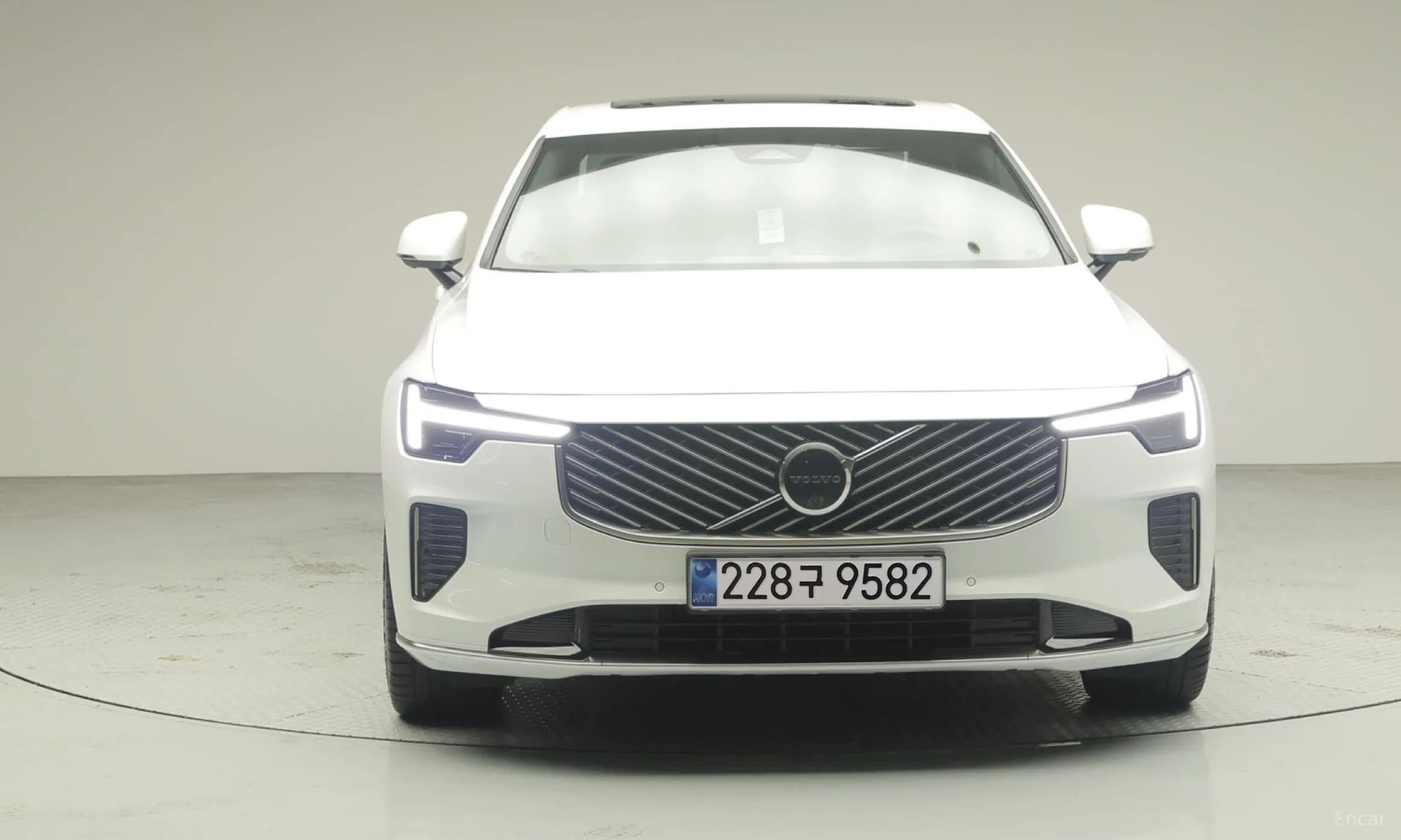 S90