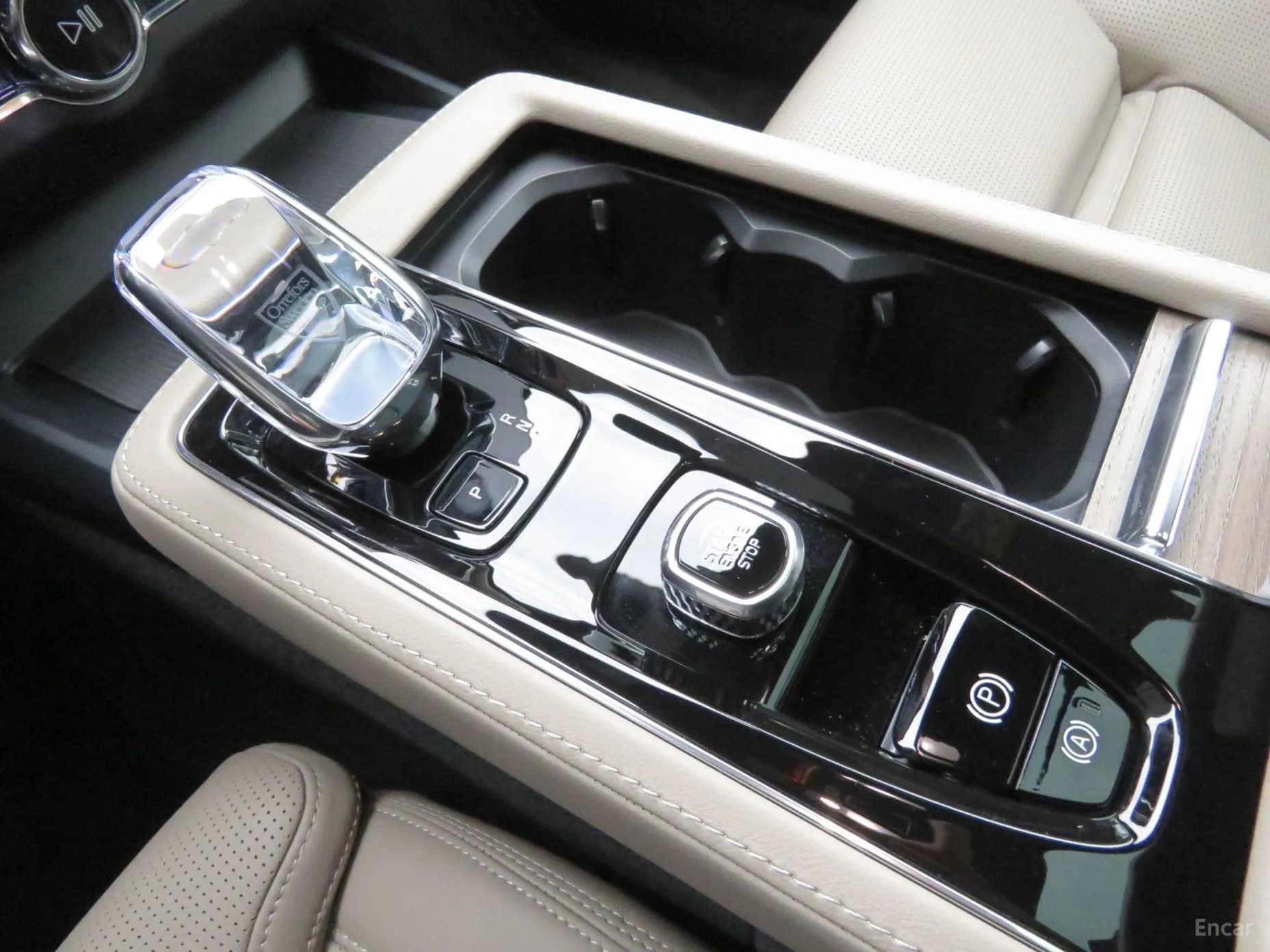 S90