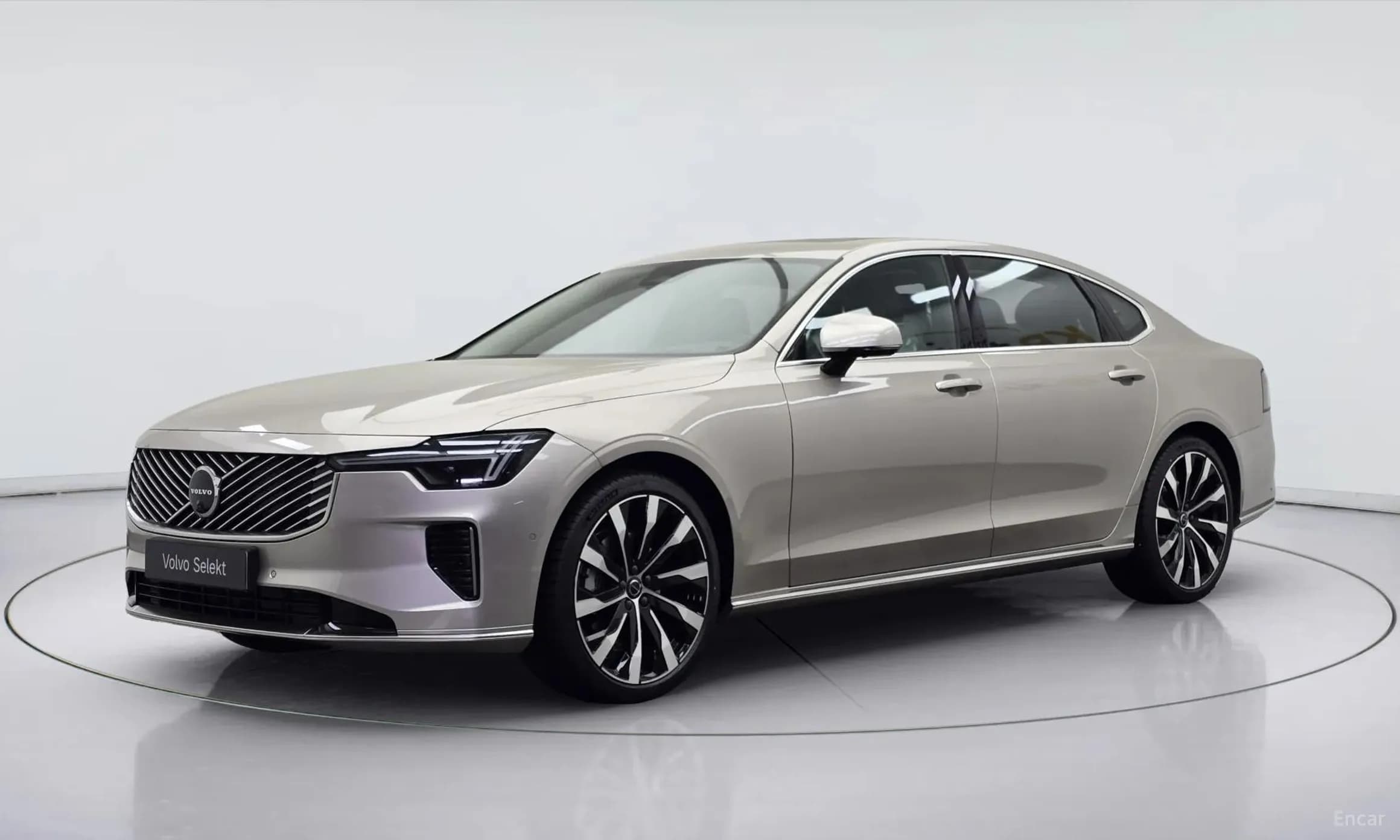 S90