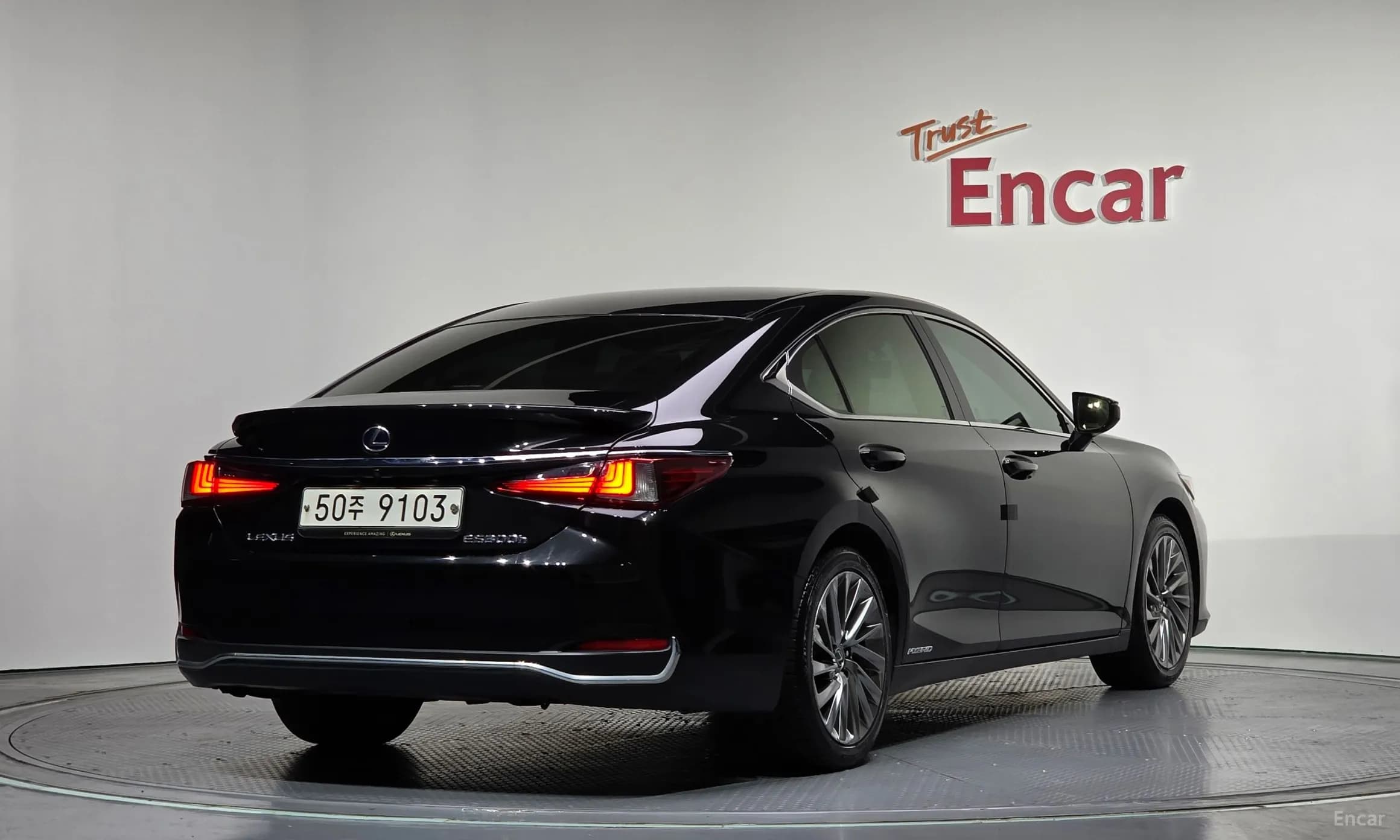 ES300h 7th Generation