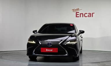 ES300h 7th Generation