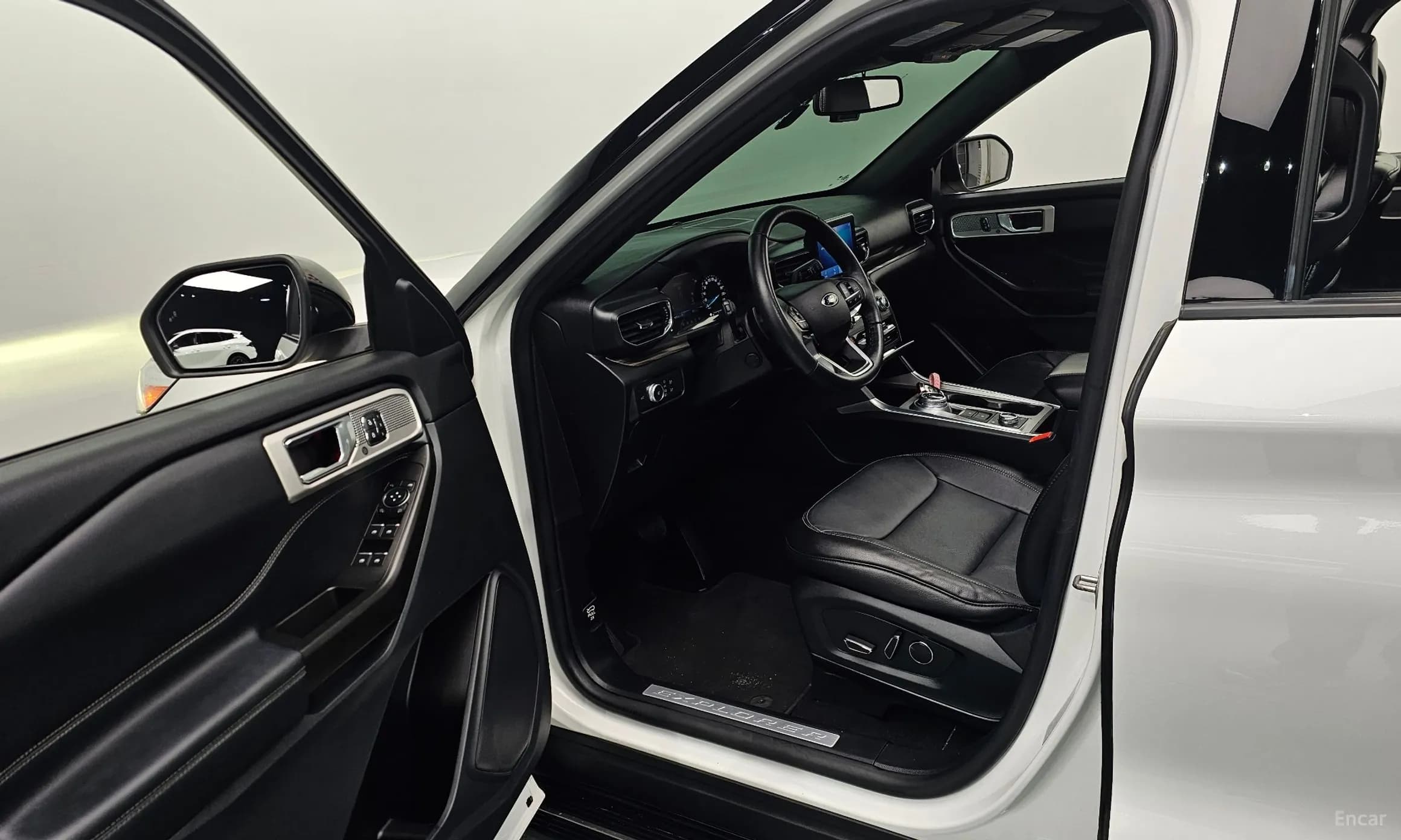 Explorer 6th Generation