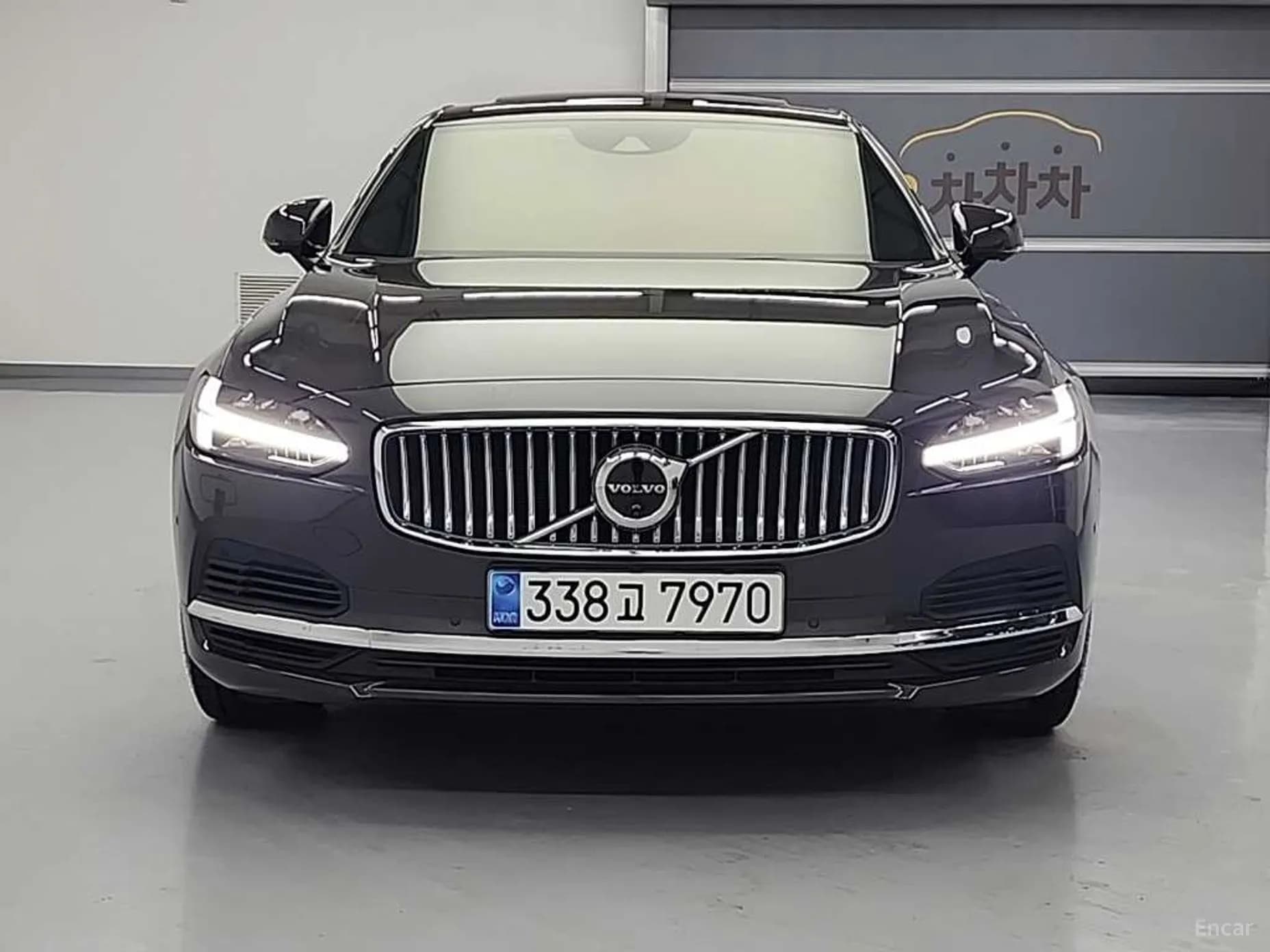 S90