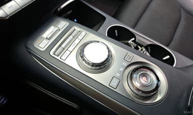 GV70