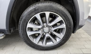 Grand Cherokee