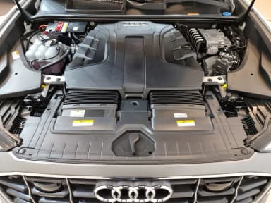 Q8 (4M)