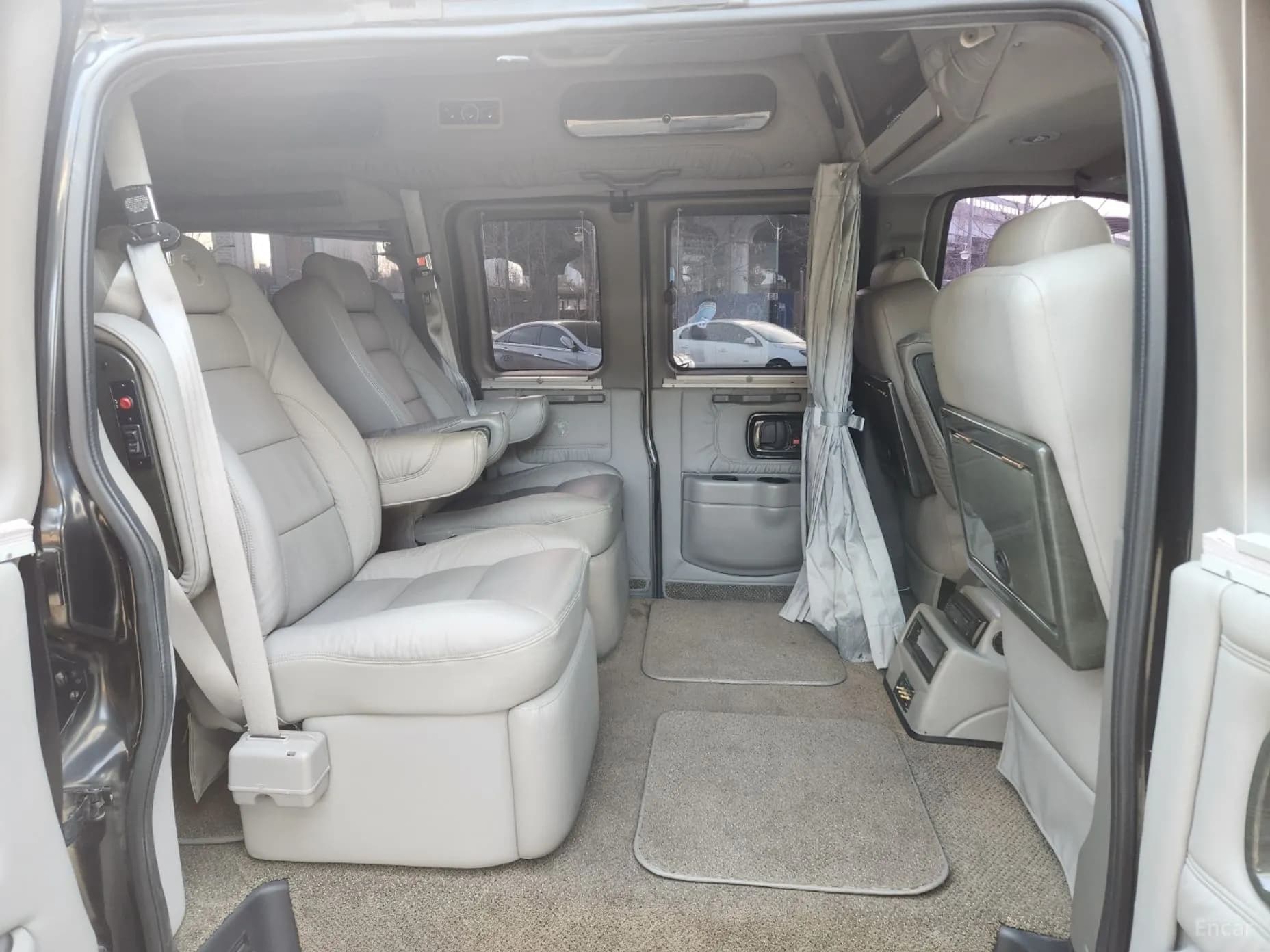 Express Van