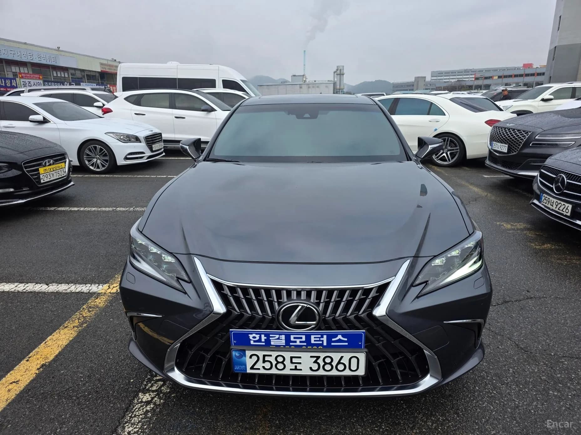 ES300h 7th Generation