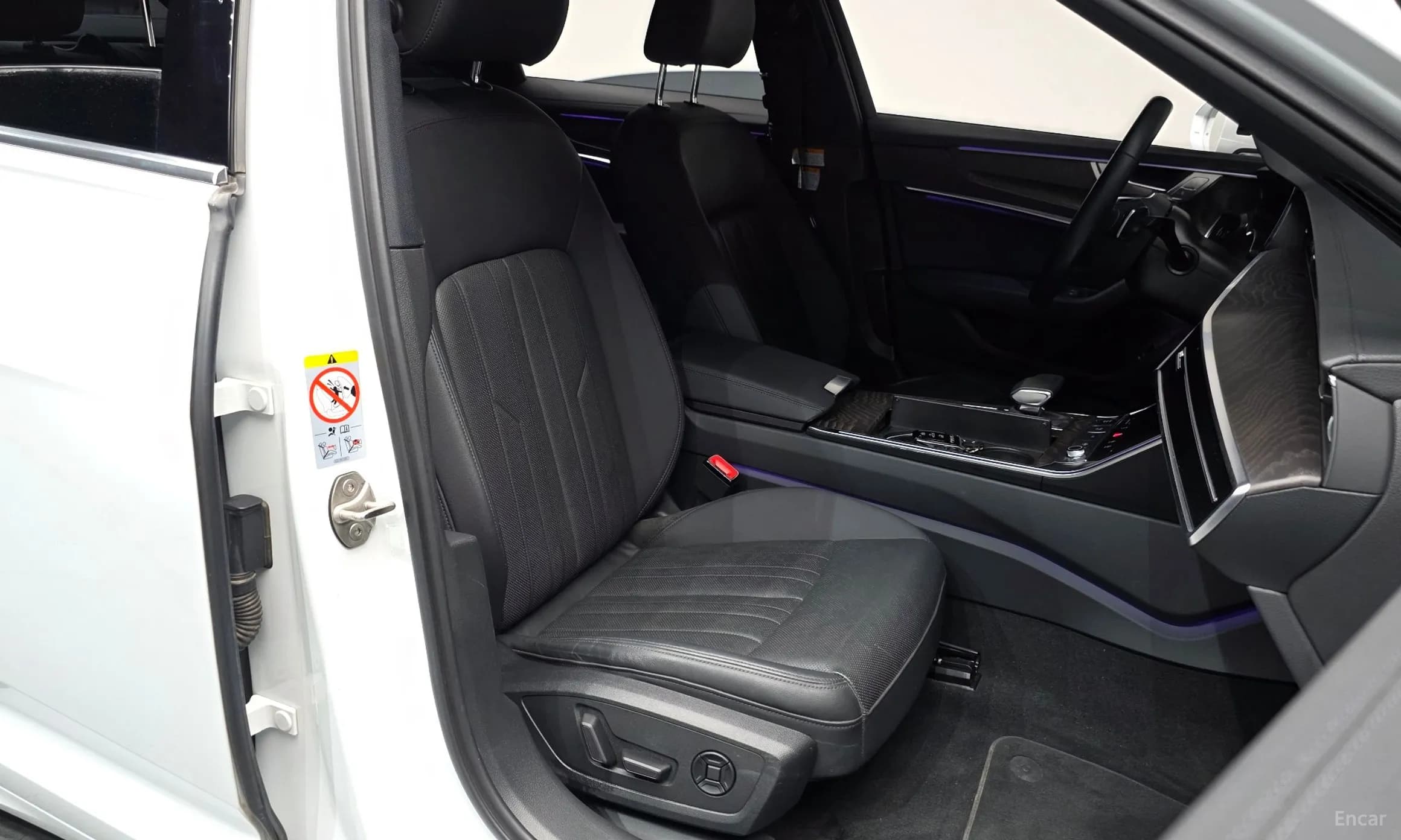 A6 (C8)