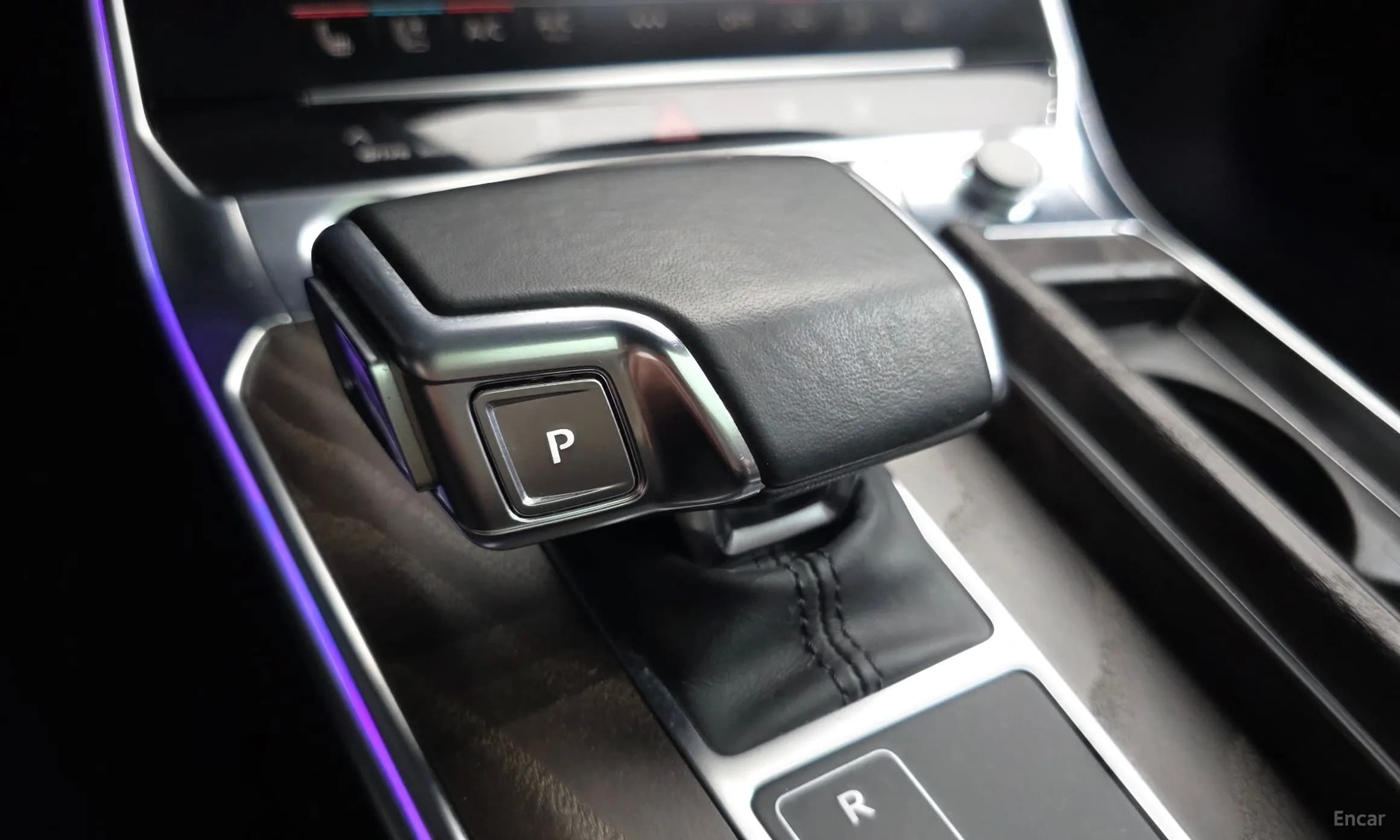 A6 (C8)