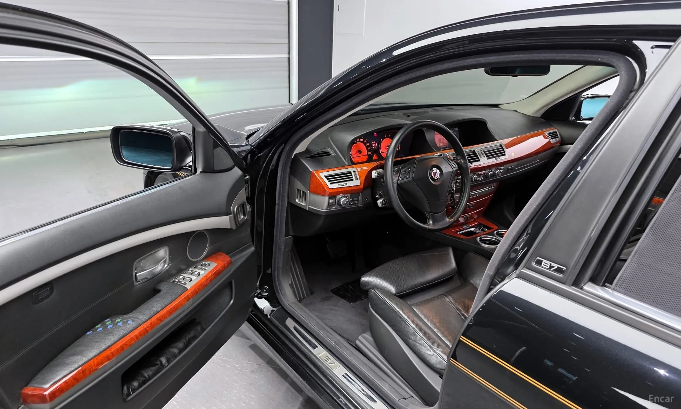7 Series (E65)