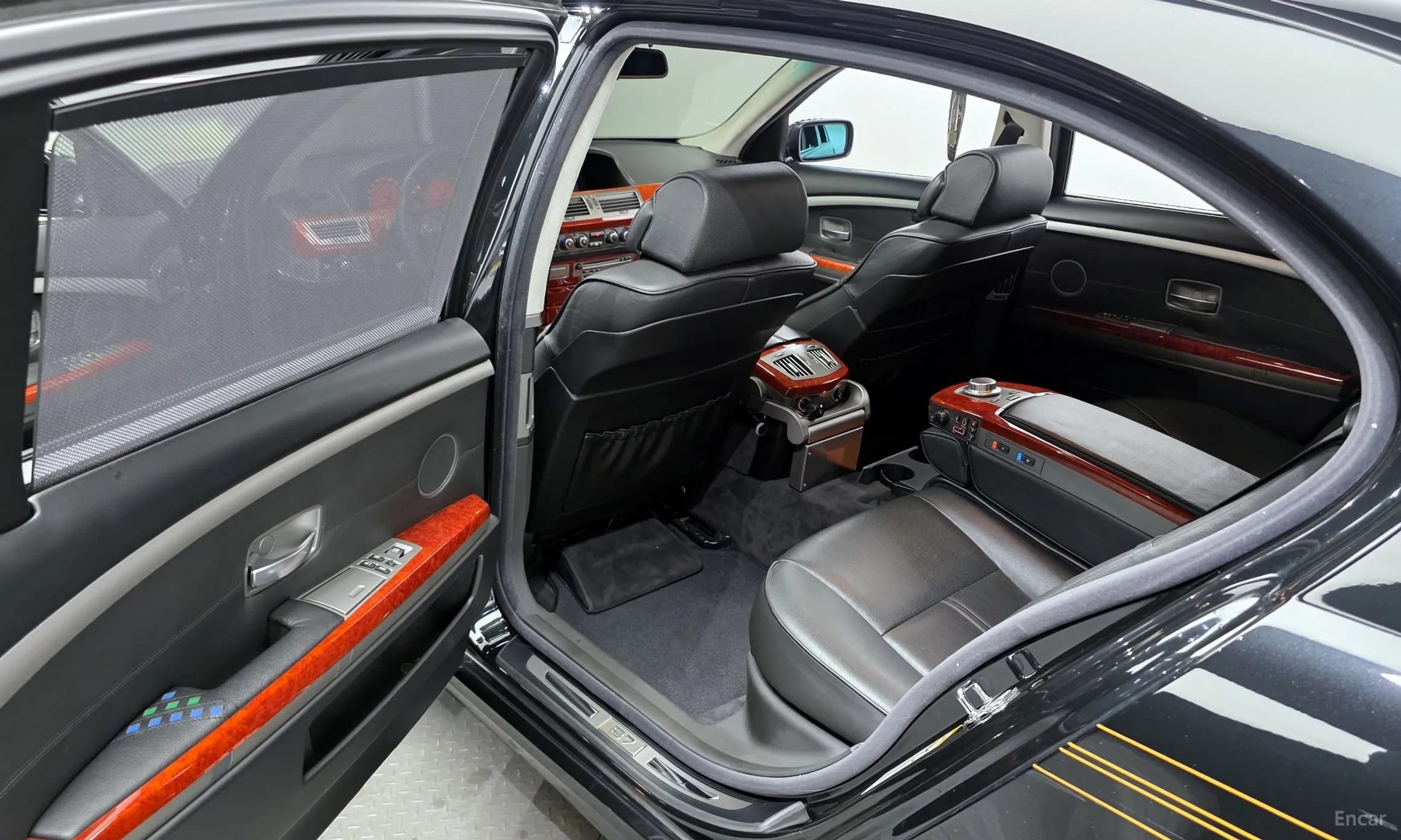 7 Series (E65)