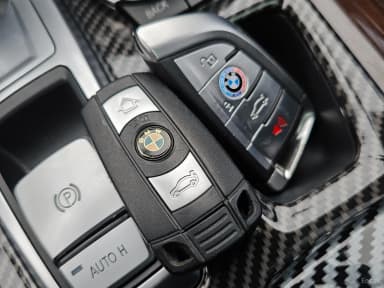 X6 (E71)