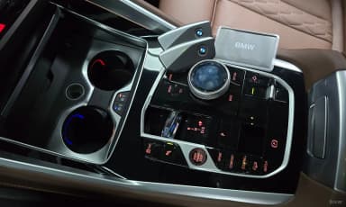 X6 (G06)
