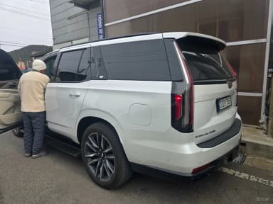 Escalade 5th Generation