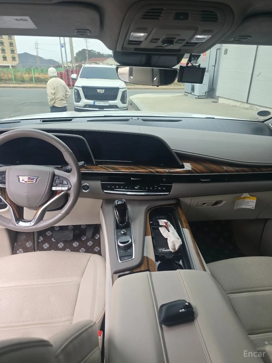 Escalade 5th Generation