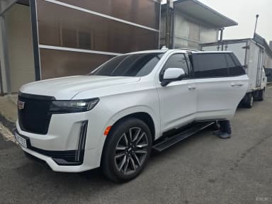 Escalade 5th Generation