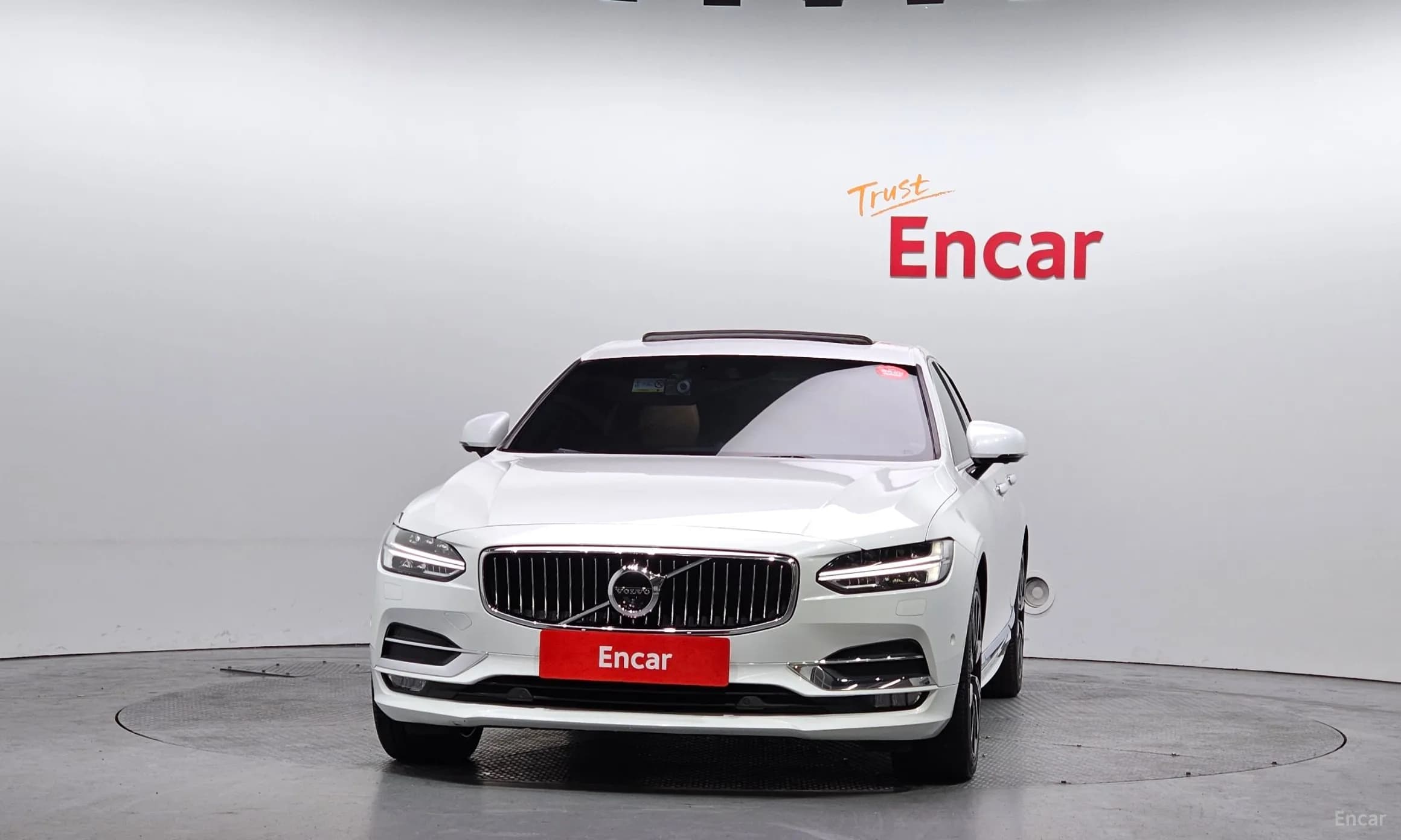 S90