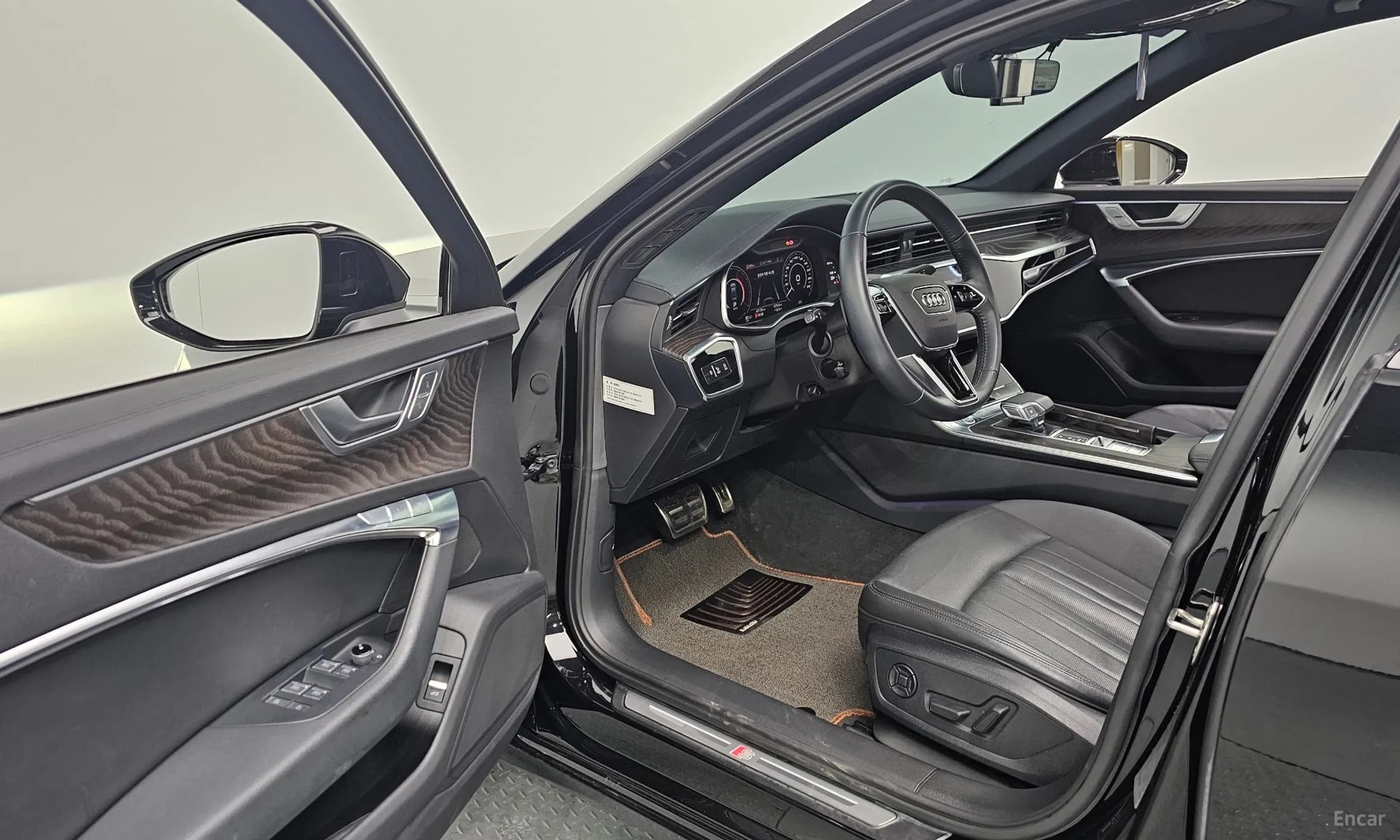 A6 (C8)