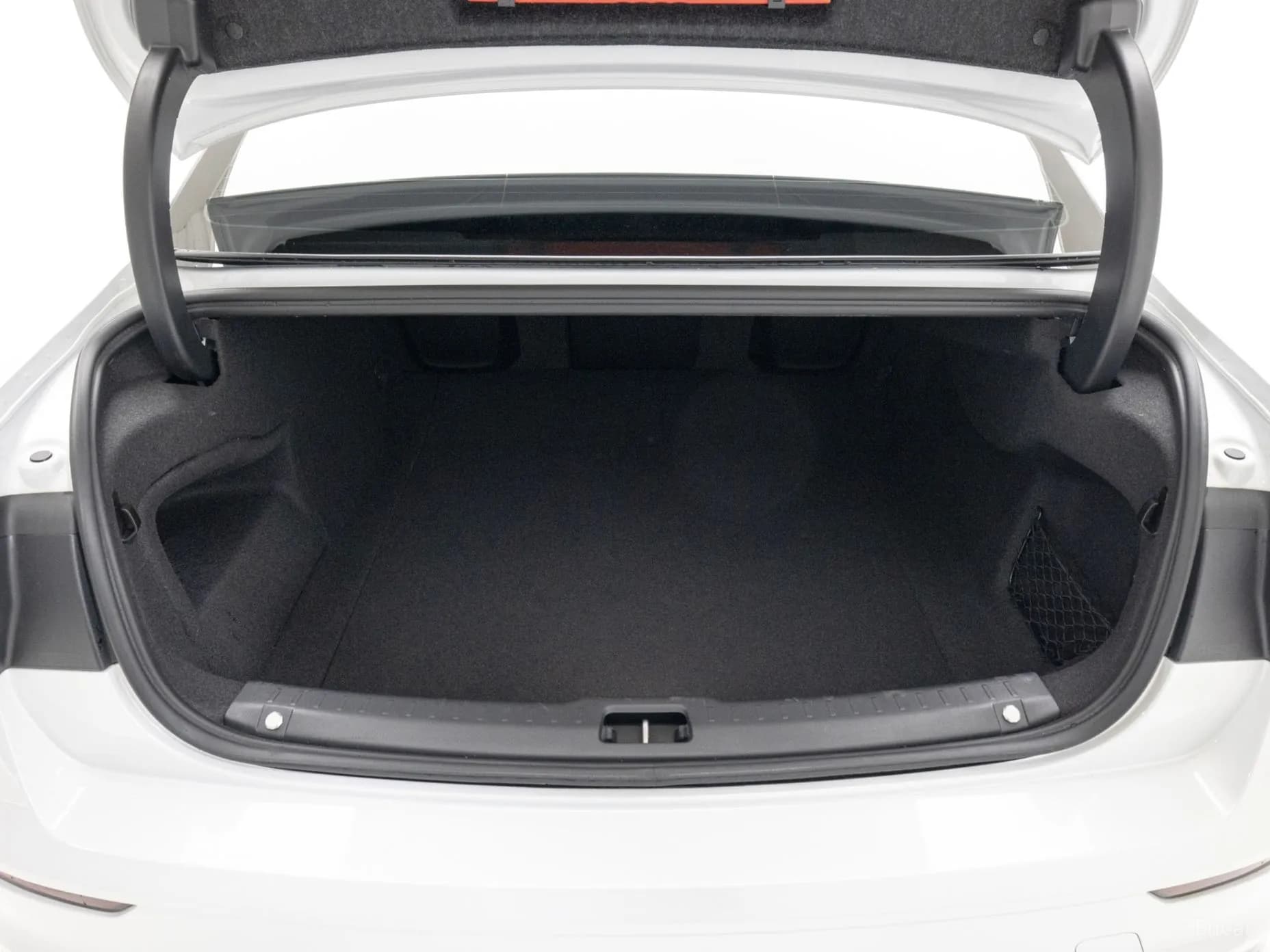 S90