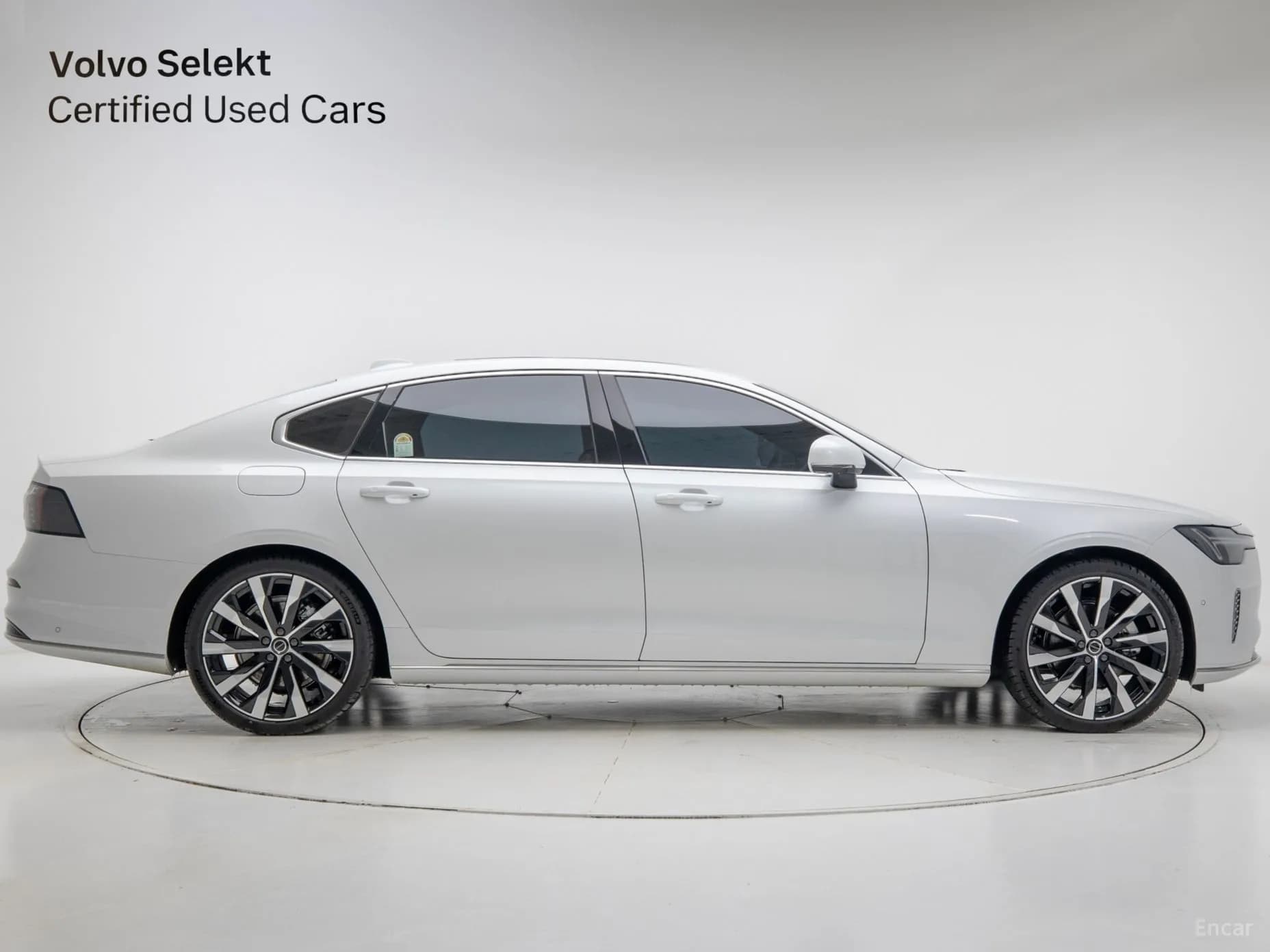S90