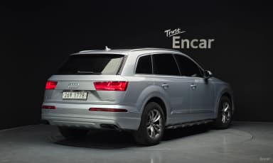 Q7 (4M)