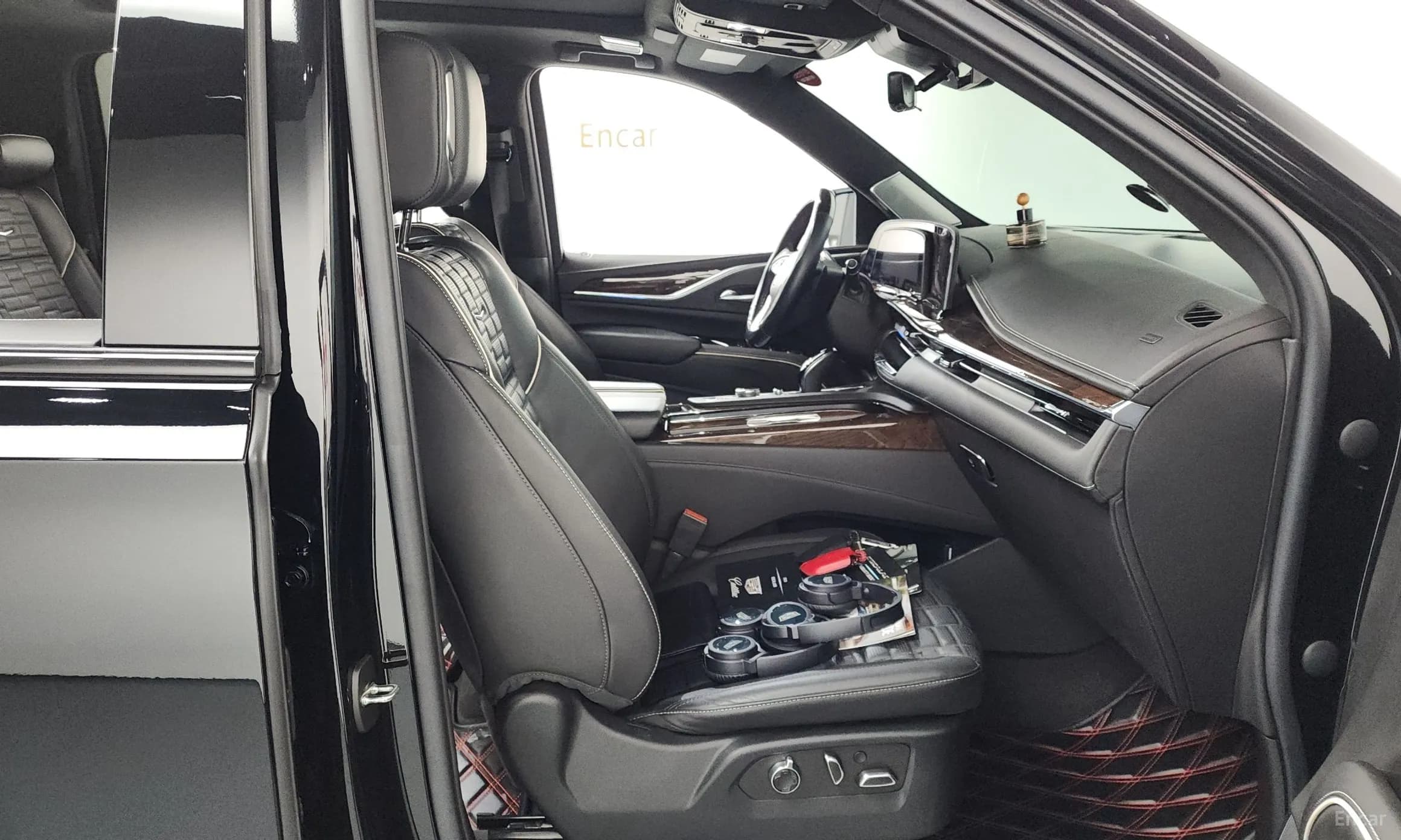 Escalade 5th Generation