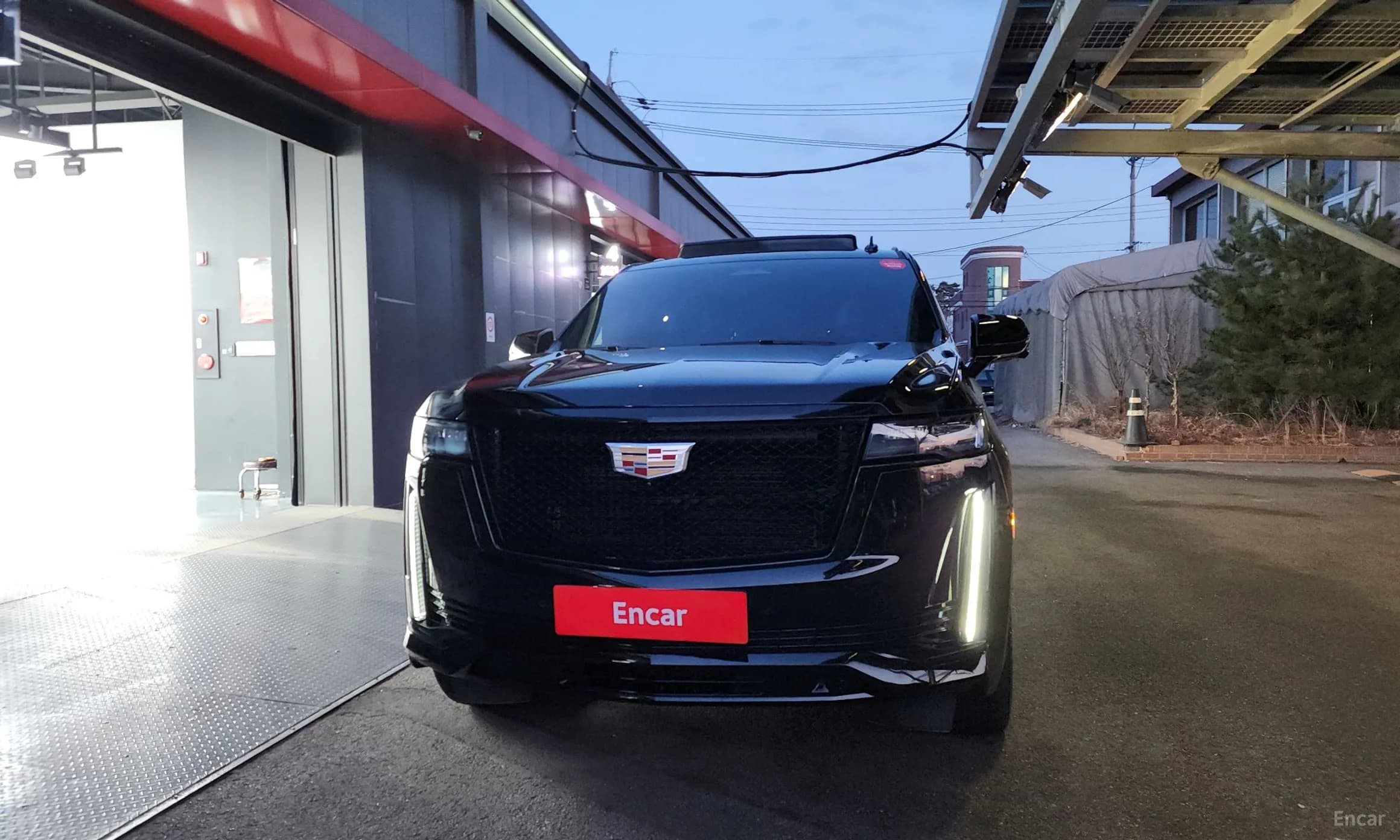 Escalade 5th Generation